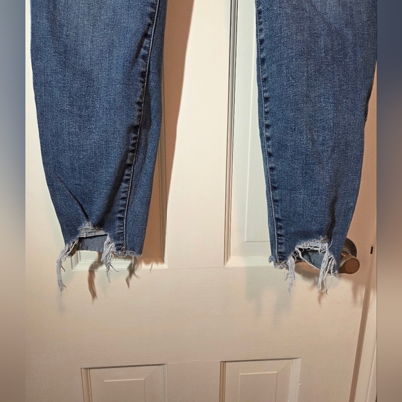 Torrid Women's Denim Jeans 3-Button + Zip super soft jegging size 18 - Picture 14 of 16